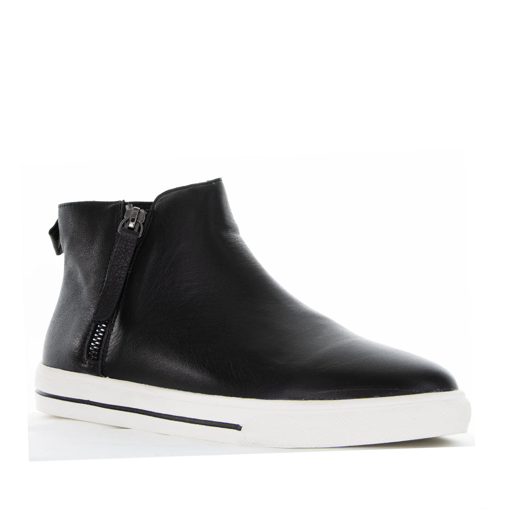 LESANSA INDO BLACK - Women Boots - Collective Shoes 