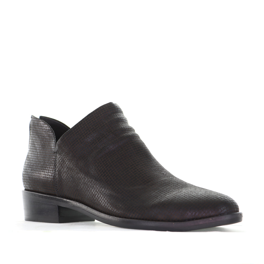DJANGO & JULIETTE IRIS BLACK CUT - Women Boots - Collective Shoes 