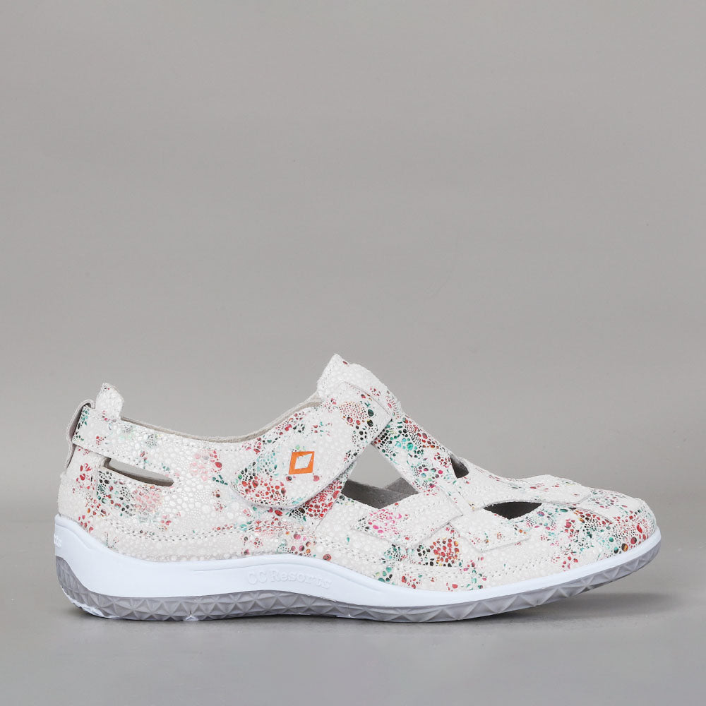 CC RESORTS JACKIE WHITE GREEN FLORAL - Women Casuals - Collective Shoes 