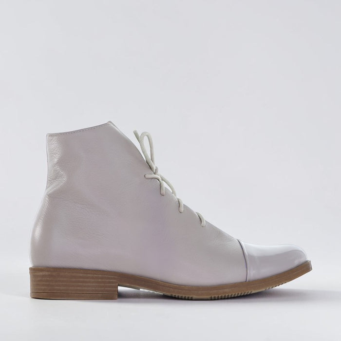 DJANGO & JULIETTE KINGFISH SMOKE PATENT - Women Boots - Collective Shoes 
