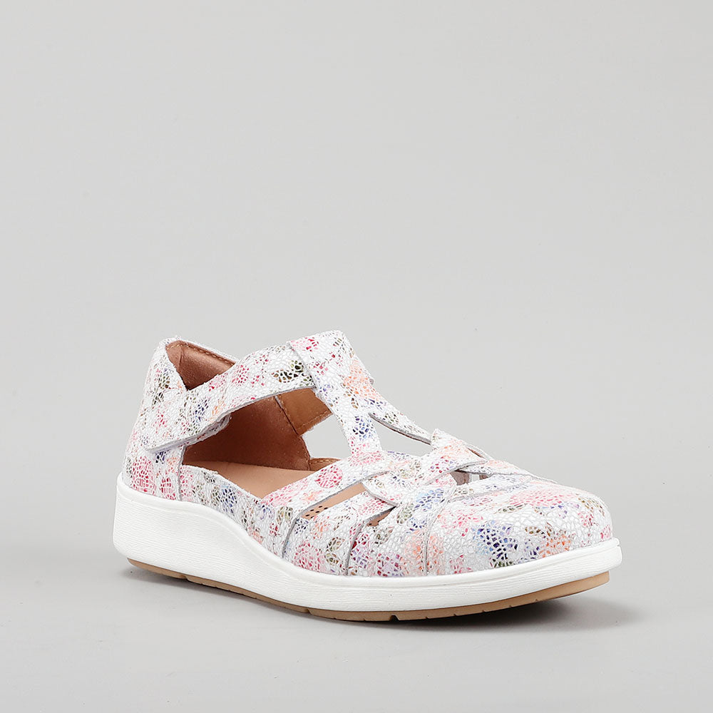 CC RESORTS NOVE WHITE FLORAL