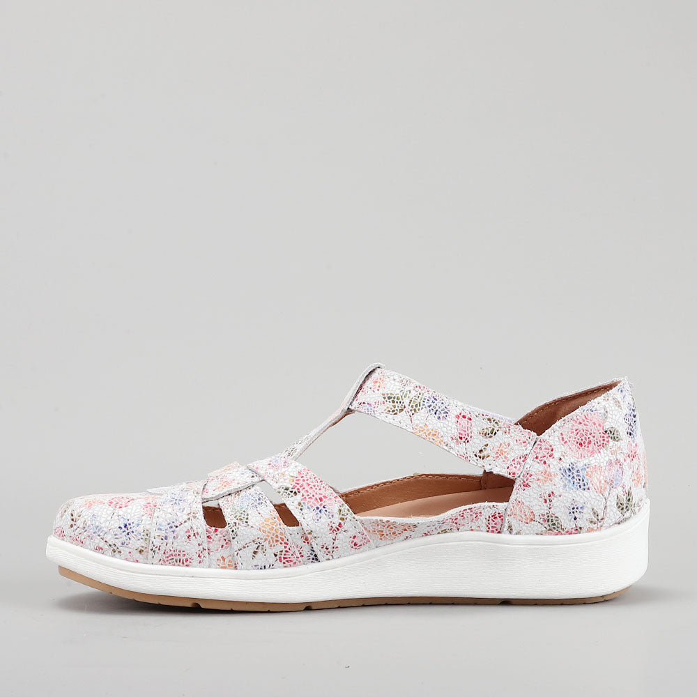 CC RESORTS NOVE WHITE FLORAL