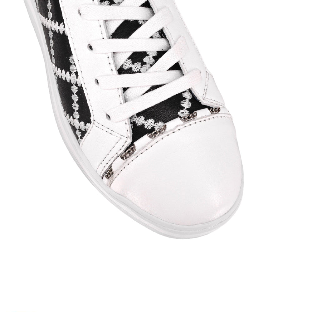 ALFIE & EVIE PLEAT WHITE BLACK - Women sneakers - Collective Shoes 