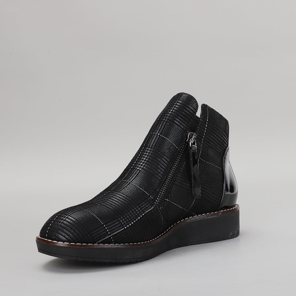 LE SANSA RONNIE BLACK CHECK - Women Boots - Collective Shoes 