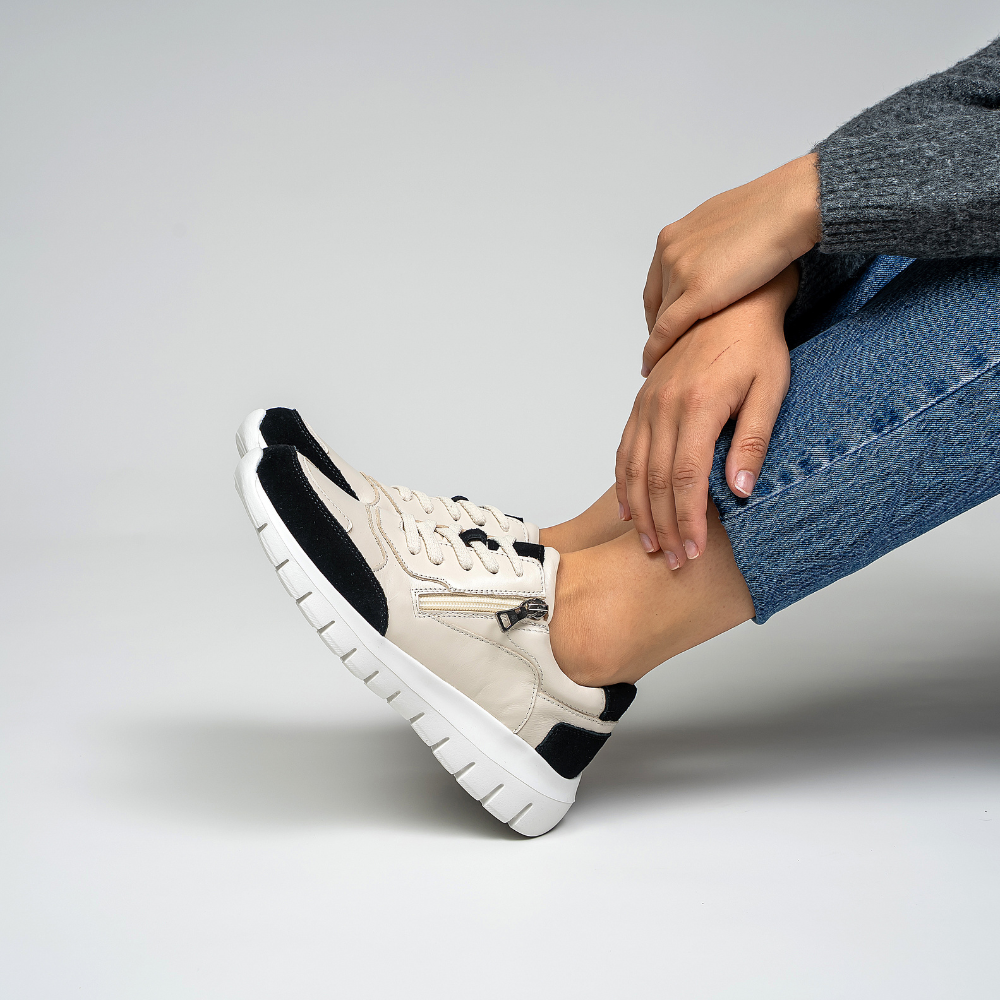 LE SANSA RYDER CREAM BLACK - Women Sneakers - Collective Shoes 