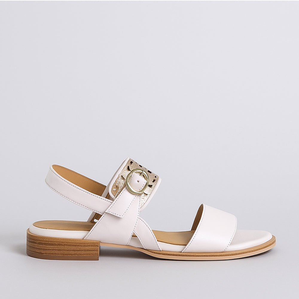 BRESLEY SAMEKO WHITE - Women Sandals - Collective Shoes 
