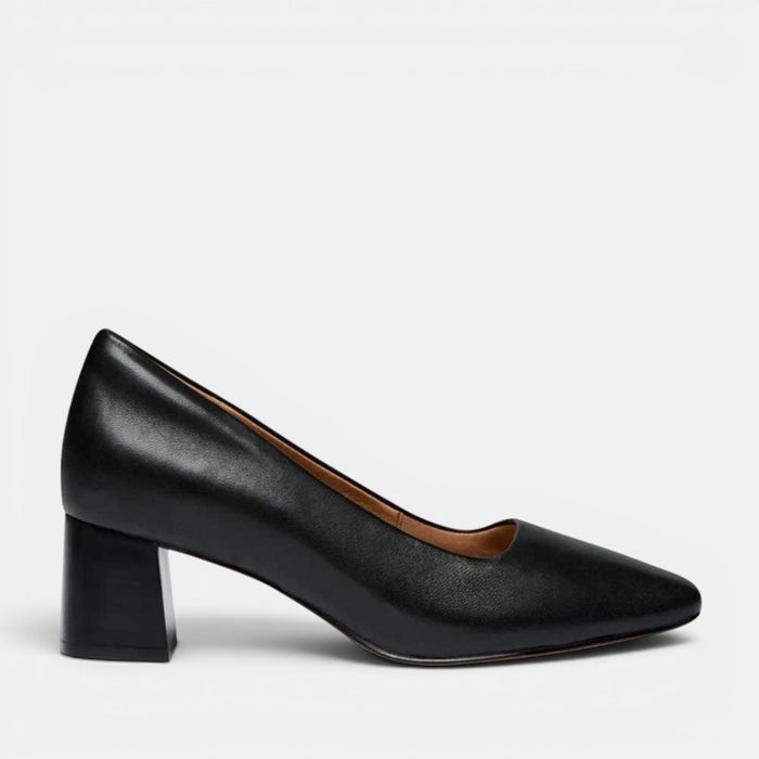 FrankiE4 Josephine Black