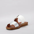 Load image into Gallery viewer, VS TREADS VELMA WHITE SILVER - Women slippers - Collective Shoes 
