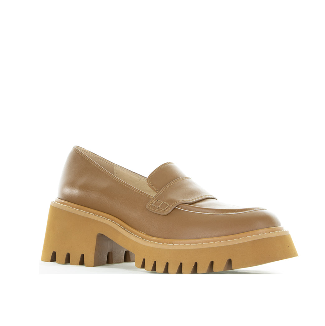 MILA RAINE WILLA CARAMEL - Women Loafers - Collective Shoes 