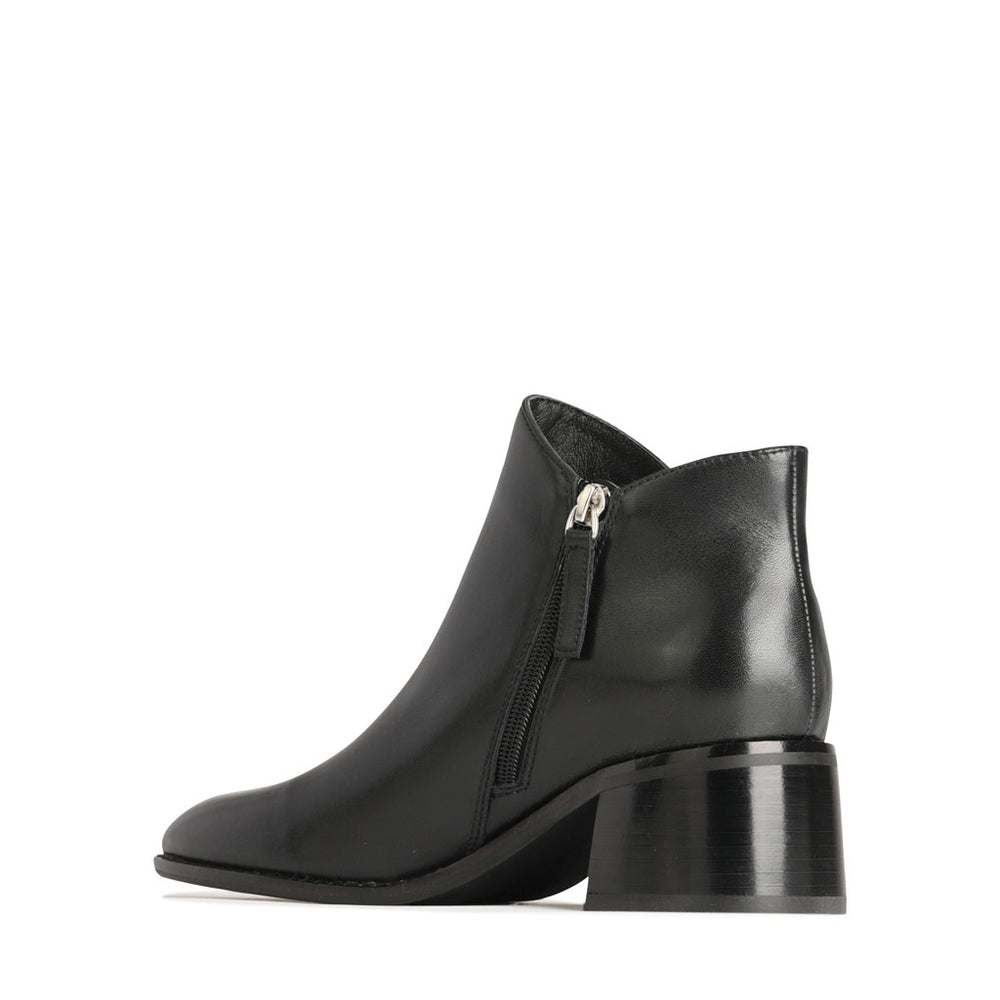 EOS WYLIE BLACK