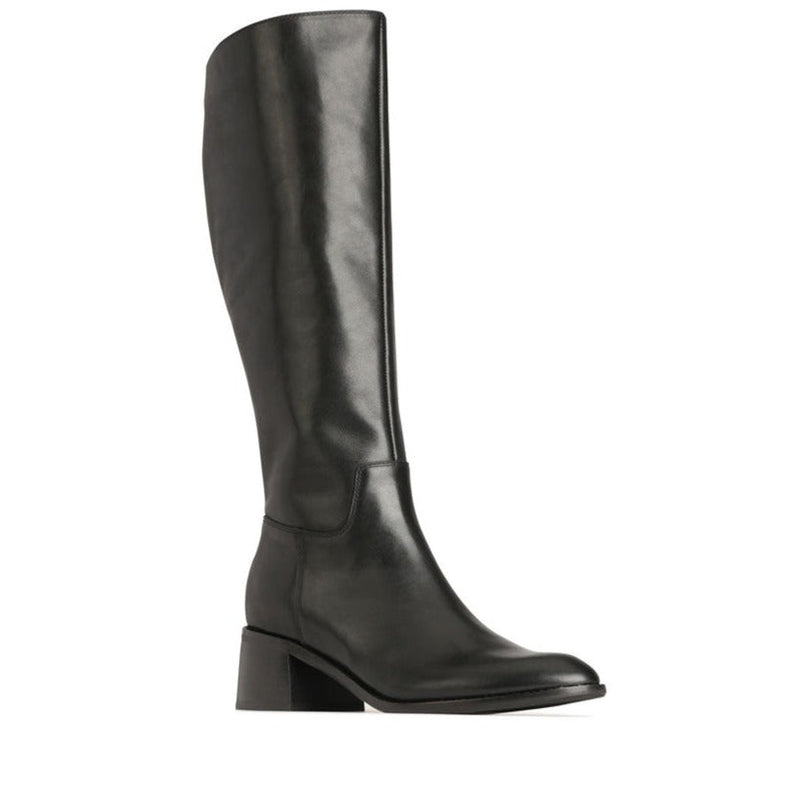 EOS Wyoming black high boots featuring sleek leather design and stylish ankle height, showcased from a side angle.