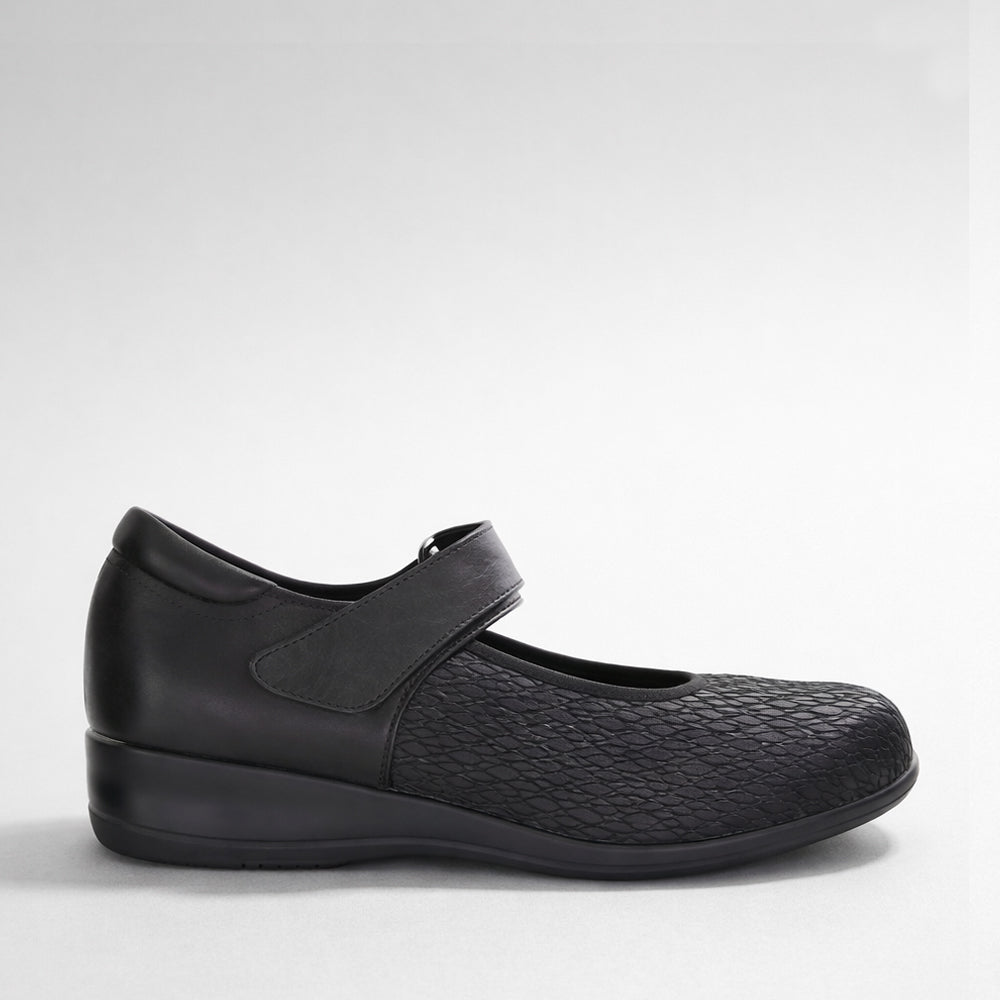 NAKED ARCHES YASER BLACK - Women Casuals - Collective Shoes 