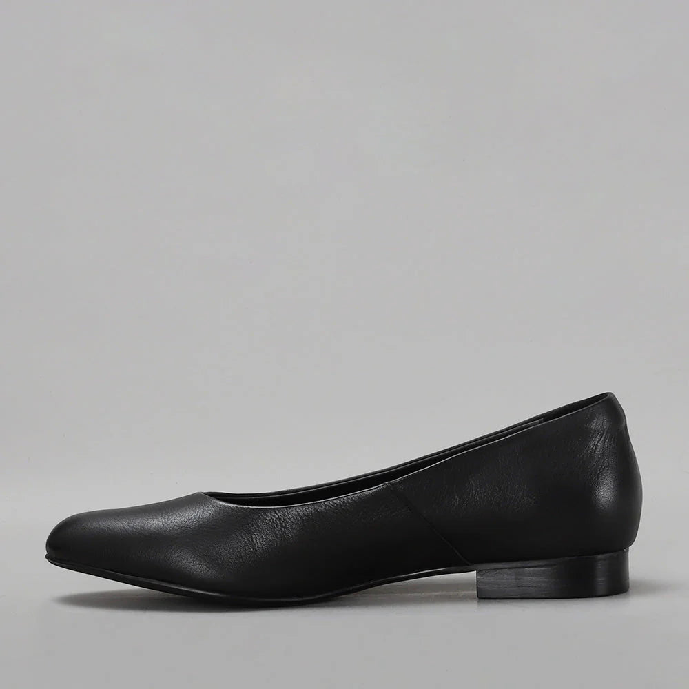 LE SANSA ZABRINA BLACK - Women Belle Flats - Collective Shoes 