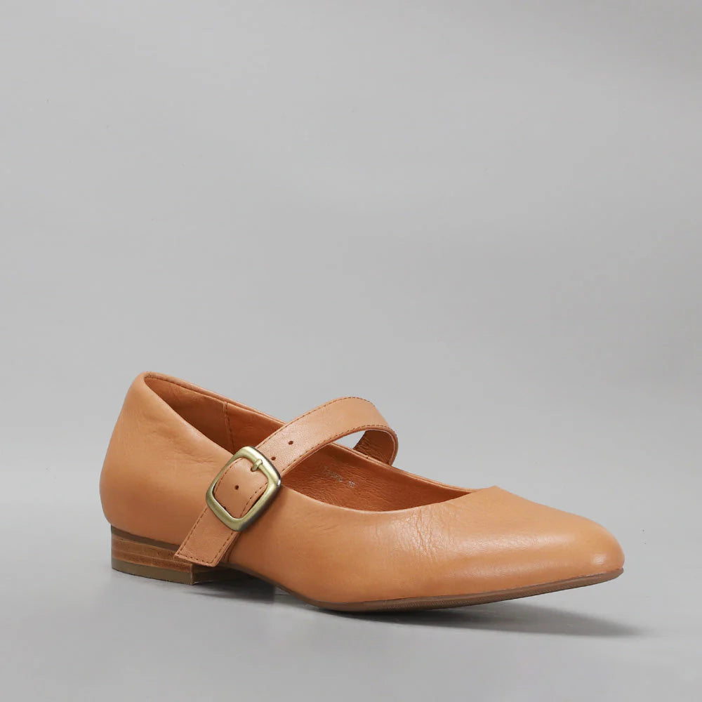 LE SANSA ZAYLEE TAN - Women Sandals - Collective Shoes 