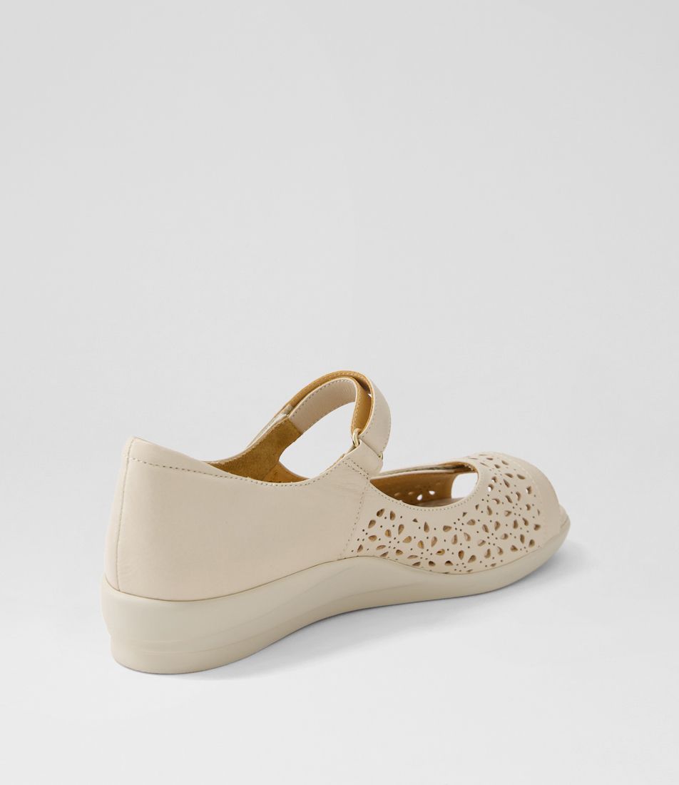 ZIERA DAFFODIL ALMOND - Women Sandals - Collective Shoes 