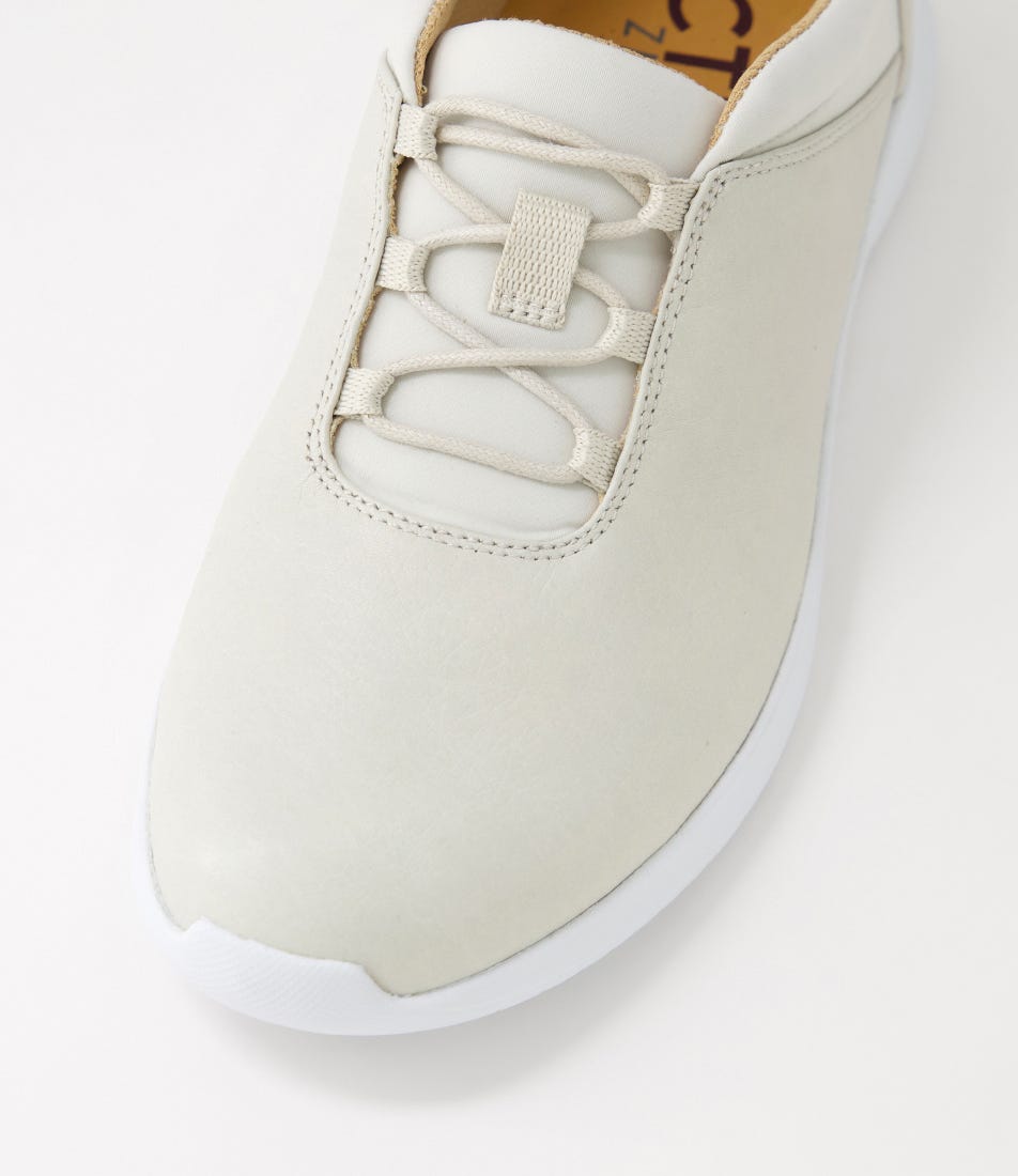 ZIERA FOX ALMOND - Women sneakers - Collective Shoes 