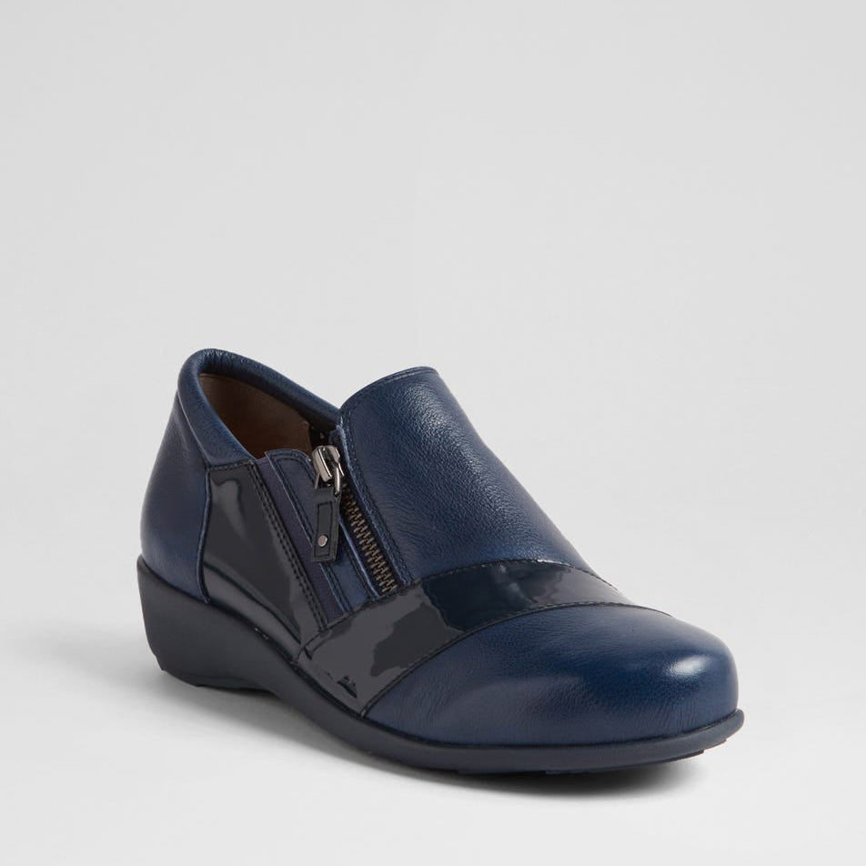 ZIERA SAGE NAVY PATENT - Women Slip-ons - Collective Shoes 