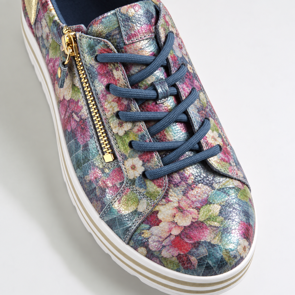ZIERA VAMRA FLORAL DIAMOND GOLD