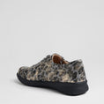 Load image into Gallery viewer, ZIERA SOLAR SLATE & GOLD - Women sneakers - Collective Shoes 
