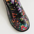 Load image into Gallery viewer, ZIERA SOLAR BLACK FLORAL - Women sneakers - Collective Shoes 
