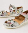 Load image into Gallery viewer, ZIERA DOXIE WHITE FIELDS - Women Sandals - Collective Shoes 
