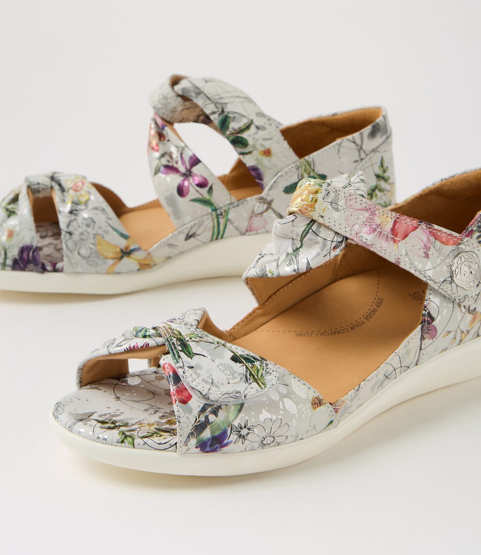 ZIERA DOXIE WHITE FIELDS - Women Sandals - Collective Shoes 