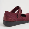Load image into Gallery viewer, ZIERA USHERY BURUNDY - Women Casuals - Collective Shoes 
