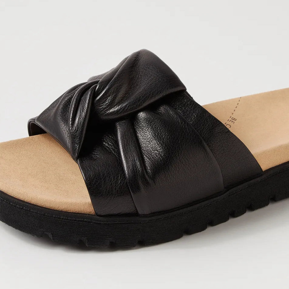 ZIERA NULLA BLACK - Women slippers - Collective Shoes 