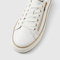 Load image into Gallery viewer, ZIERA PRYOR WHITE PALE GOLD
