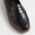 Load image into Gallery viewer, ZIERA TOWSON BLACK - Women Loafers - Collective Shoes 
