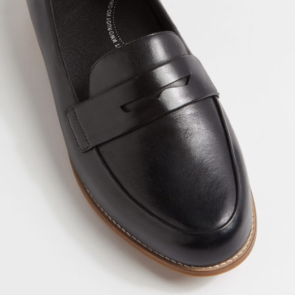 ZIERA TOWSON BLACK - Women Loafers - Collective Shoes 