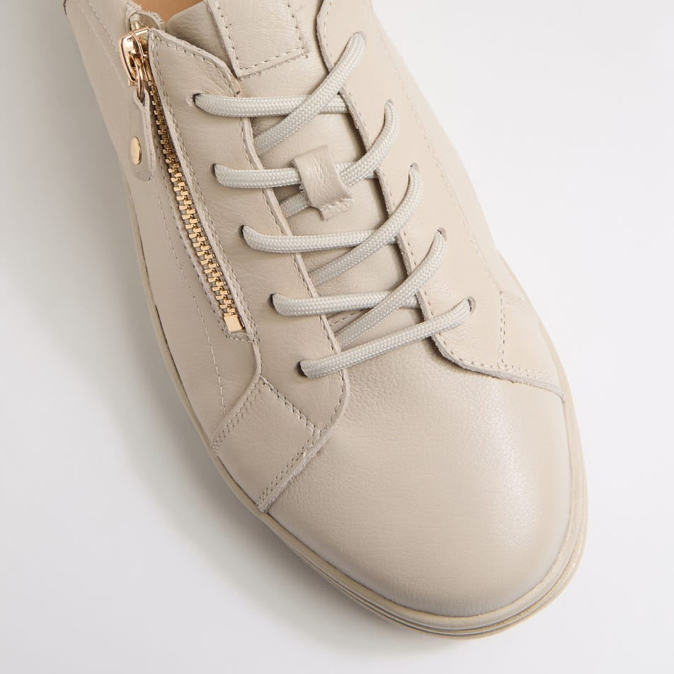 ZIERA VAMRA ALMOND PALE GOLD - Women Sneakers - Collective Shoes 