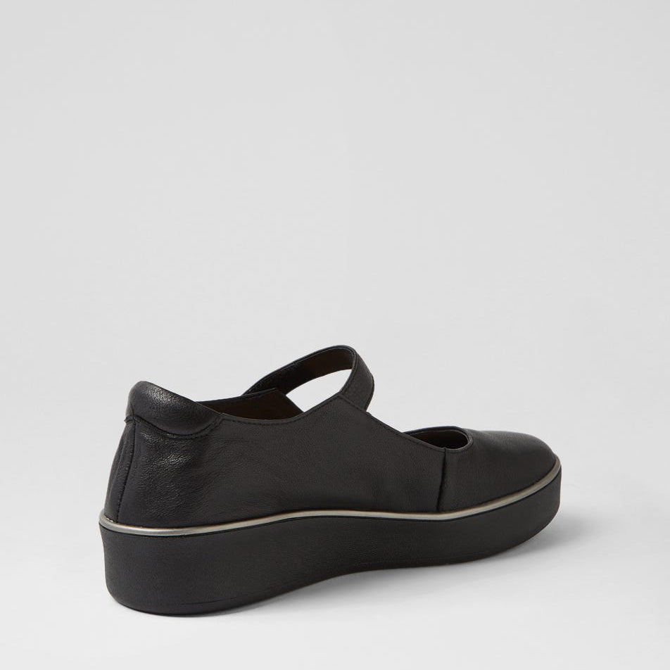 ZIERA ZUFAN BLACK - Women Sandals - Collective Shoes 
