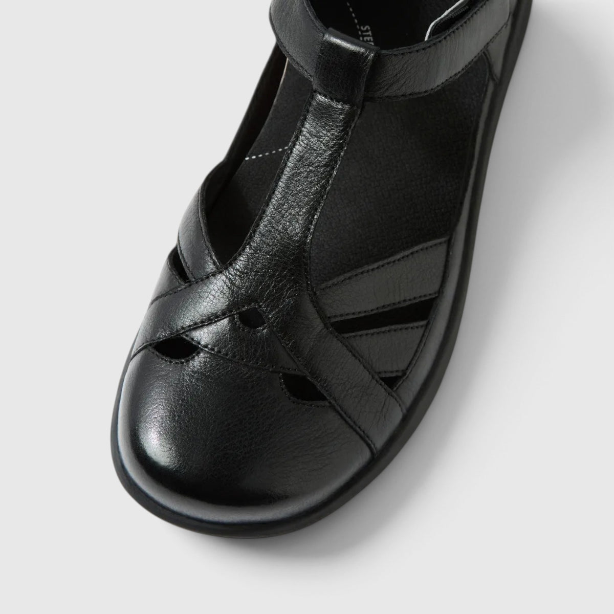 ZIERA SINSTA BLACK
