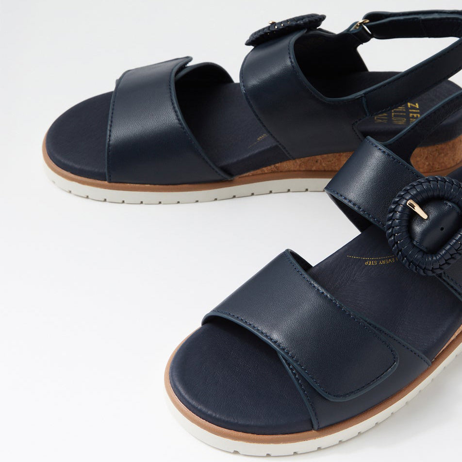 ZIERA VATCH DK NAVY - WHITE - Women Sandals - Collective Shoes 