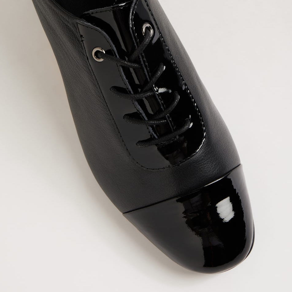 ZIERA ZINKY BLACK PATENT - Women Oxford / Brogue Shoes - Collective Shoes 