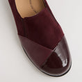 Load image into Gallery viewer, ZIERA SWISSH BURGUNDY MIX - Women Slip-ons - Collective Shoes 
