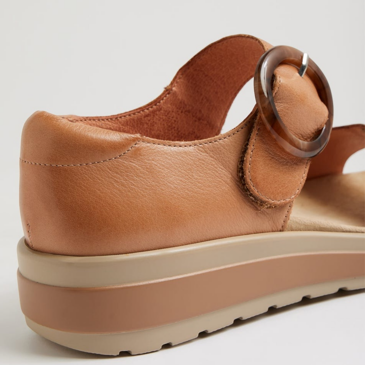 ZIERA GERLA DK TAN
