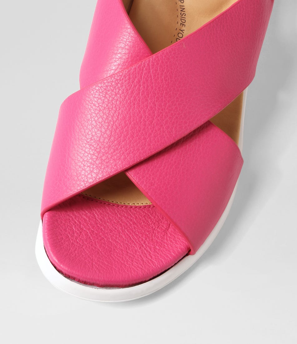 Ziera Ilda Fuchsia - Women Sandals - Collective Shoes 