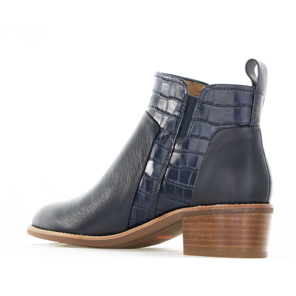 HUSH PUPPIES AIRES MIDNIGHT