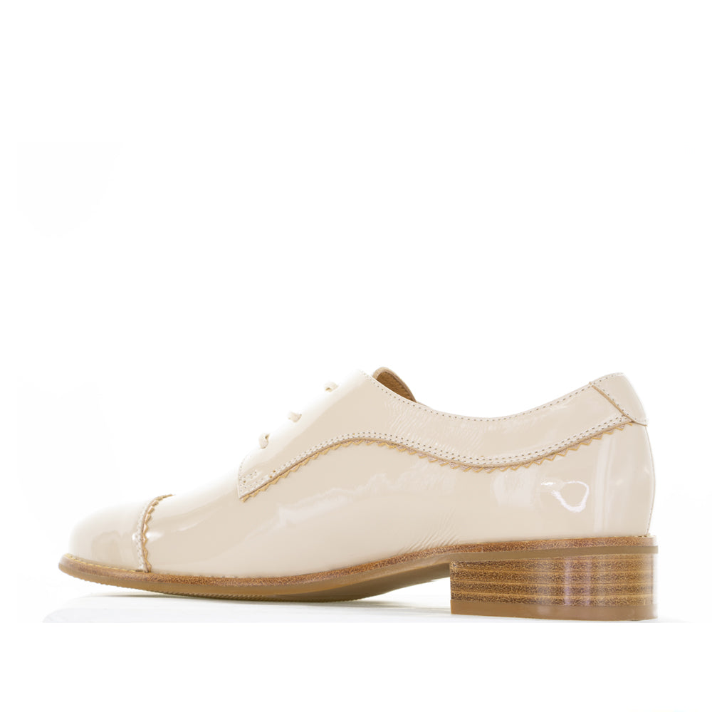 BRESLEY ALPOPO NUDE PATENT - Women Loafers - Collective Shoes 
