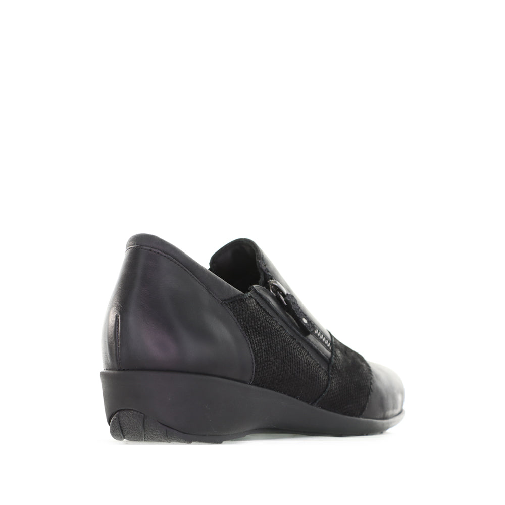 ZIERA SAGE BLACK CUT - Women Slip-ons - Collective Shoes 
