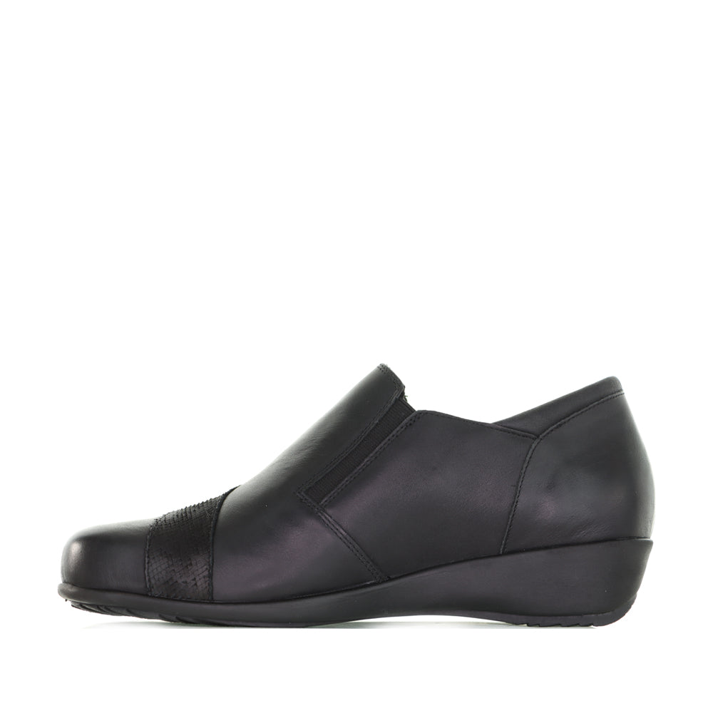ZIERA SAGE BLACK CUT - Women Slip-ons - Collective Shoes 