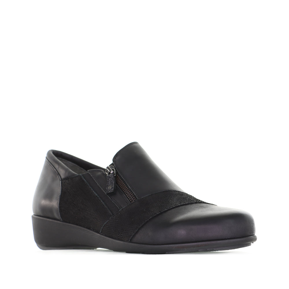 ZIERA SAGE BLACK CUT - Women Slip-ons - Collective Shoes 