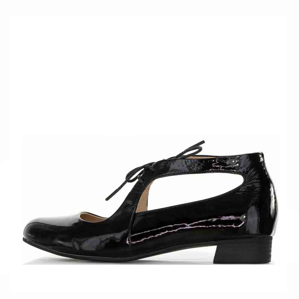LESANSA BOSS BLACK PATENT - Women Sandals - Collective Shoes 