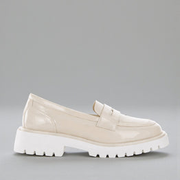 LE SANSA BOW NUDE PATENT - Women Loafers - Collective Shoes 