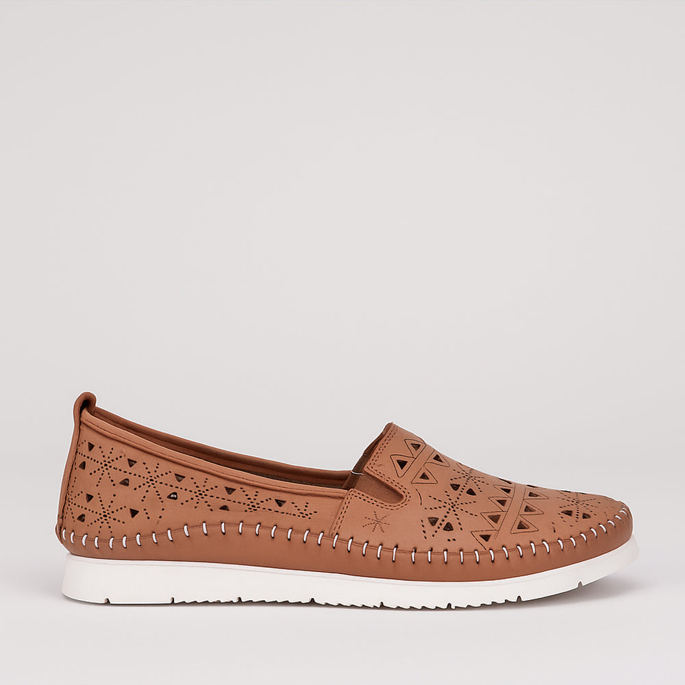 CABELLO CLEAR TAN - Women Slip On - Collective Shoes 