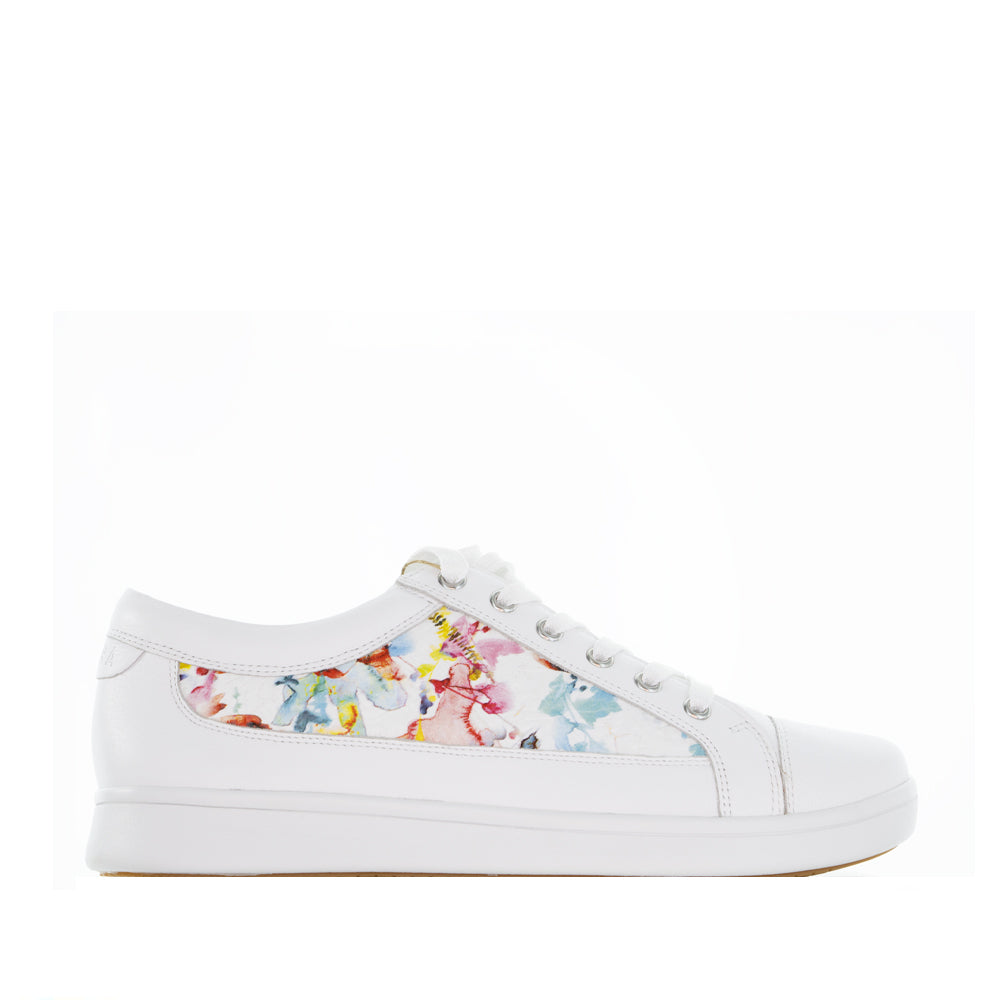 ZIERA DANNI WHITE FLORAL EMBOSSED - Women sneakers - Collective Shoes 