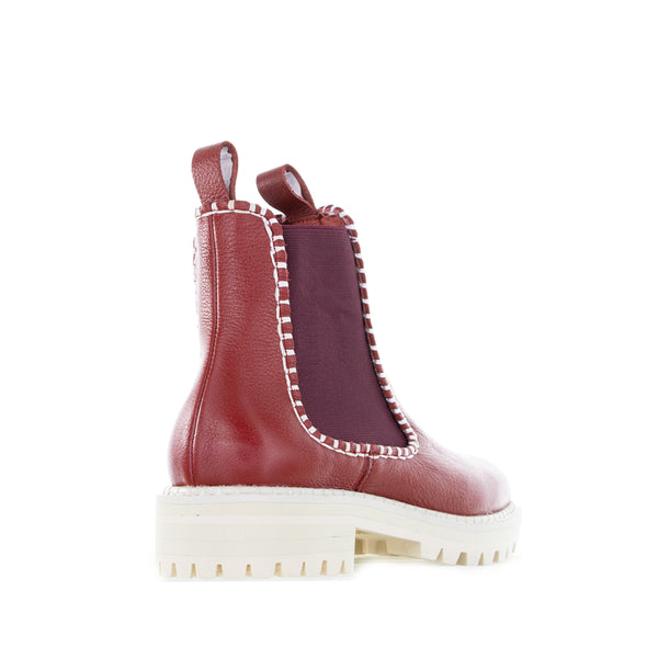 BRESLEY DODGE RED – Collective Shoes