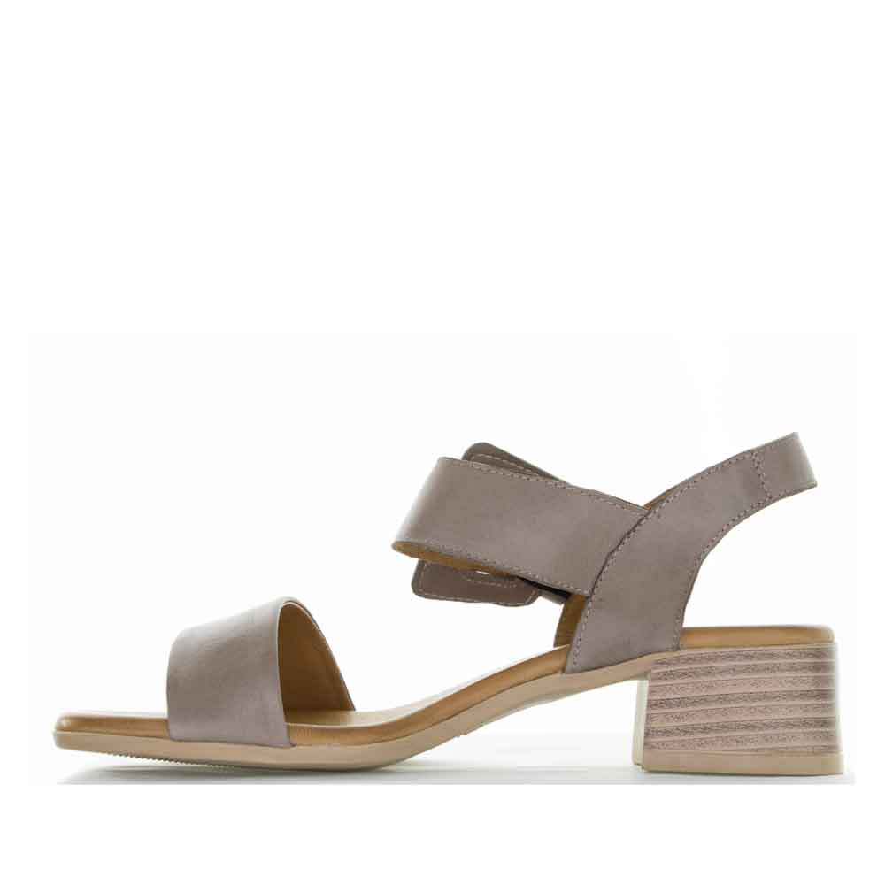 LESANSA DUBLIN HAT - Women Sandals - Collective Shoes 
